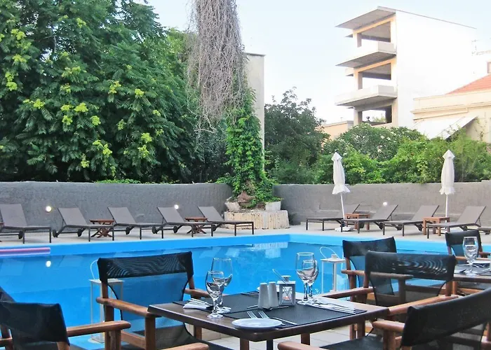 Otel Amphitryon 3*