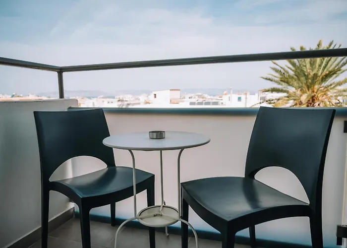 Otel Amphitryon Rhodes City