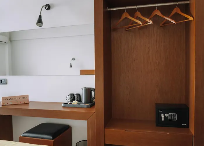 Amphitryon Otel Rhodes City