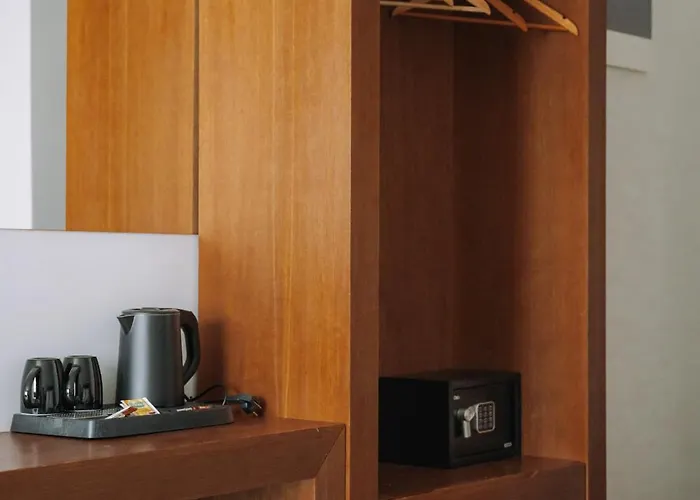 Amphitryon 3* Rhodes City